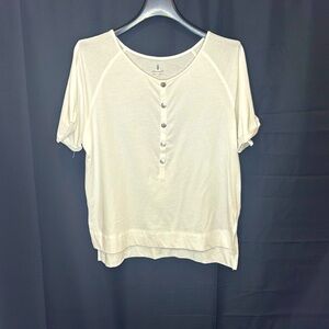 New Women’s Super Soft Top